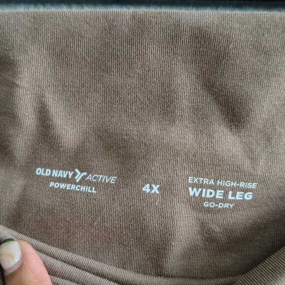 Old Navy Plus Size 4x Brown PowerChill Extra High Rise Wide Leg Crop Legging NEW - Picture 7 of 8